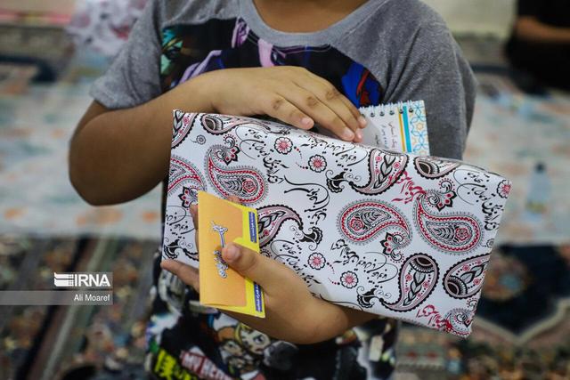 خیّران قشمی بیش از ۹۰ میلیارد ریال به ایتام کمک کردند