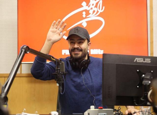 پیمان طالبی: اجرا هیچ‌وقت برایم تکراری و کارمندی نشده است/ ۱۲ سال گویندگی مستمر