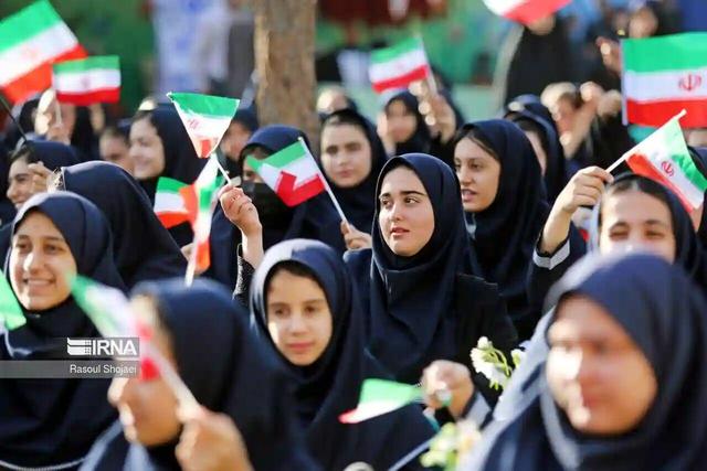 برنامه‌های ویژه روز دانش آموز اعلام شد