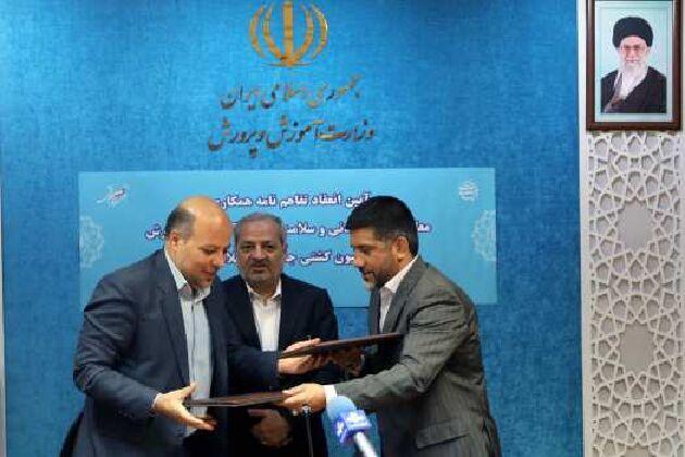 تفاهم‌نامه فدراسیون کشتی و آموزش و پرورش برای شکوفایی استعدادها در مدارس