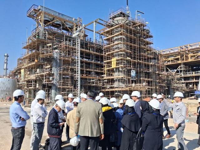 ۶۵ درصد تجهیزات پالایشگاه اصفهان بومی‌سازی شد 
