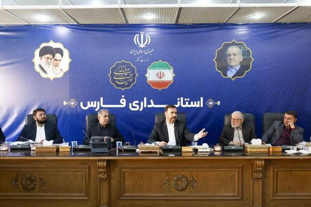 شایسته‌سالاری معیار انتصابات مدیریتی؛ مسیر توسعه فارس با گفت‌وگو و هم‌فکری هموار شود