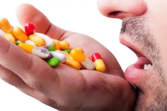 آنتیبیوتیک، پسته و بادام نیست!