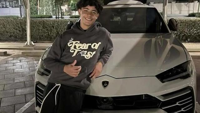 هدیه باورنکردنی رونالدو به پسرش؛ قیمت پلاک لامبورگینی جونیور میلیون‌ها دلار می‌ارزد