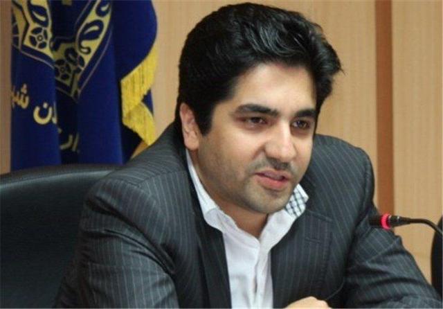 واگذاری مجموعه‌های ورزشی در دستور کار نیست/ اجاره زمین‌های تنیس انقلاب خلاف قانون نیست