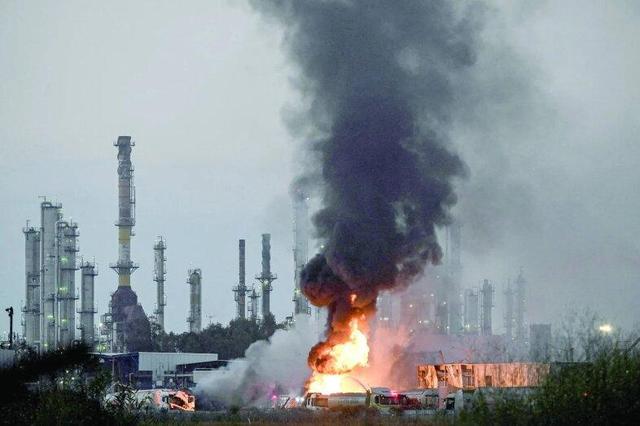 نتایج یک تحقیق: احتمالا اسرائیل در طول جنگ‌ها و بحران‌ها دچار تاریکی و قطعی برق شود