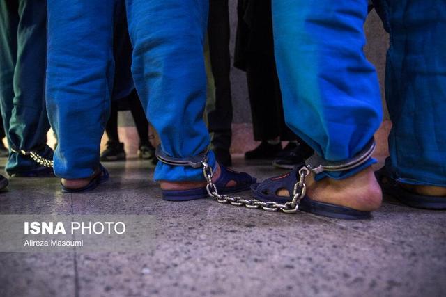 فعال غیر مجاز ارزی خیابان فردوسی دستگیر شد