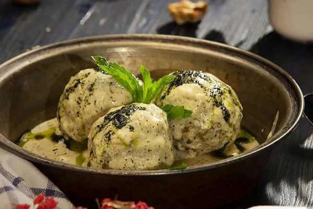 آموزش آشپزی / طرز تهیه راما؛ غذایی خاص و خوشمزه با کوفته قلقلی و کشک