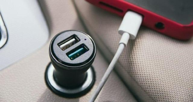 وسایلی که نباید به فندکی ماشین وصل کنید