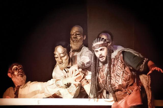 صحنه گفت‌وگوی نسل امروز با حماسه ملی