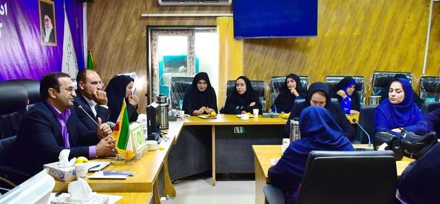 بانوان فرهنگی به‌ عنوان الگوی شایسته برای دانش‌ آموزان و جامعه نقش آفرین باشند