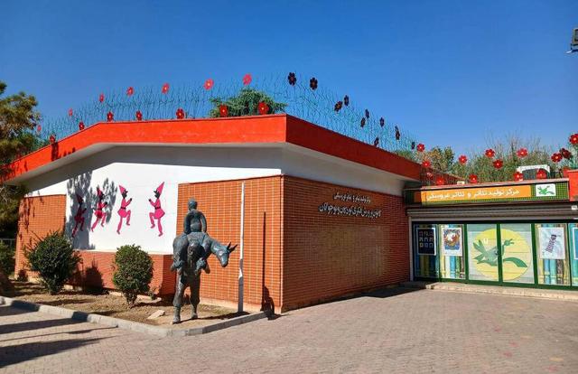 بیش از ۵۲هزار نفر نمایش‌های مرکز تئاتر کانون را تماشا کردند