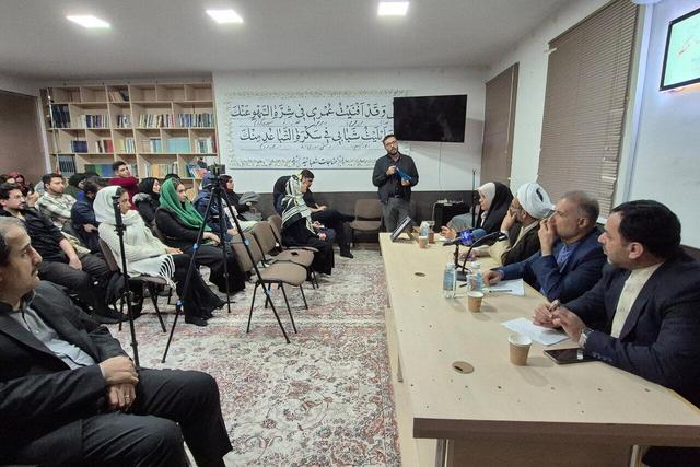 دانشجویان خارج‌ از کشور سرمایه‌های علمی و آینده‌سازان ایران