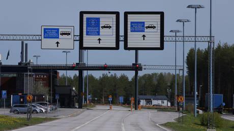 Finland’s region losing €1 million a day without Russian visitors – Bloomberg