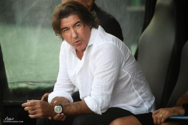 ساپینتو بازیکن تیم فوتسال استقلال شد!/ به استقلال تعصب داشته باشید و بیشتر از همیشه تمرین کنید +عکس