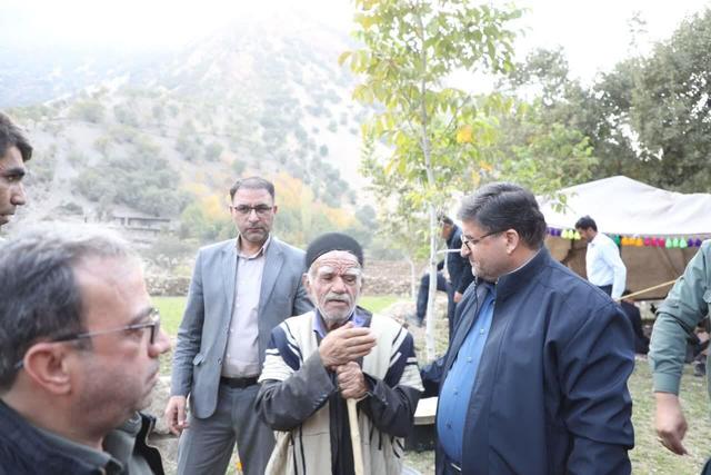 ارتقای خدمات و رفع مشکلات منطقه با همدلی و انسجام محقق می‌شود