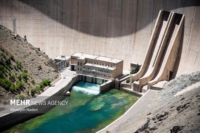 نادرالاصلی: صنایع باید برداشت از زاینده‌رود را متوقف کنند