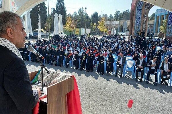 صمیمی: ۱۳ آبان، امتداد روحیه مقاومت و ایثار در سال‌های دفاع مقدس است