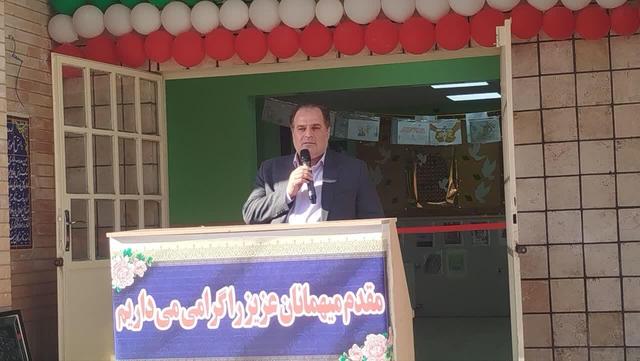 حسینی: افزایش سرانه آموزشی ساوه با مشارکت خیران در اولویت است