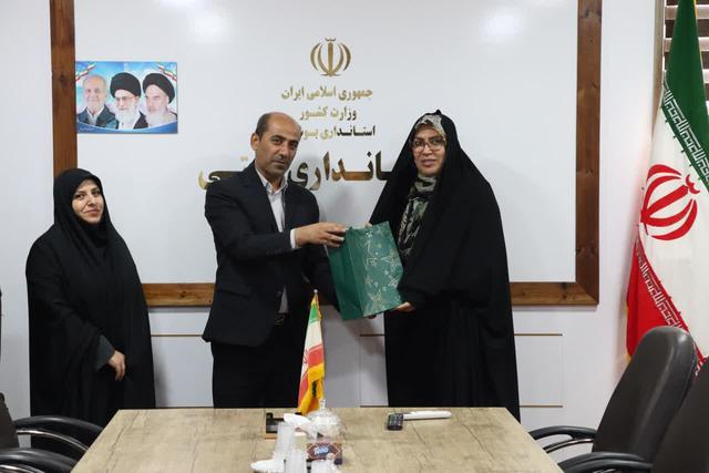 فرماندار دشتی: توانمندسازی بانوان از برنامه‌های مهم دولت چهاردهم است