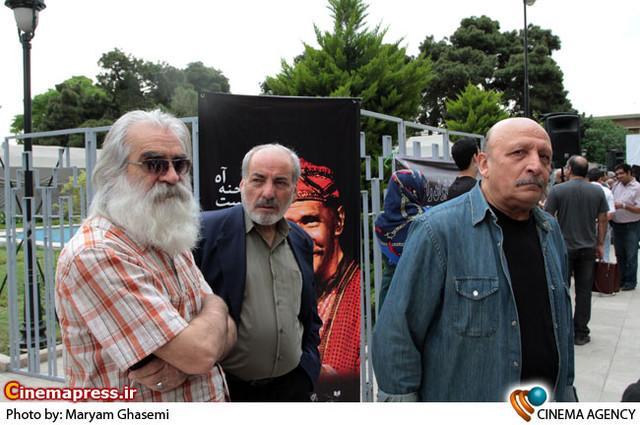 «اصغر سمسارزاده» با «دوستان با محبت» به صحنه می‌آید