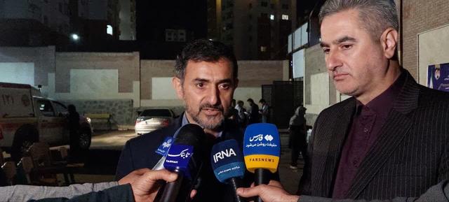 برگزاری میز خدمت بخشی از تعهد مسئولان برای پاسخگویی به مردم است