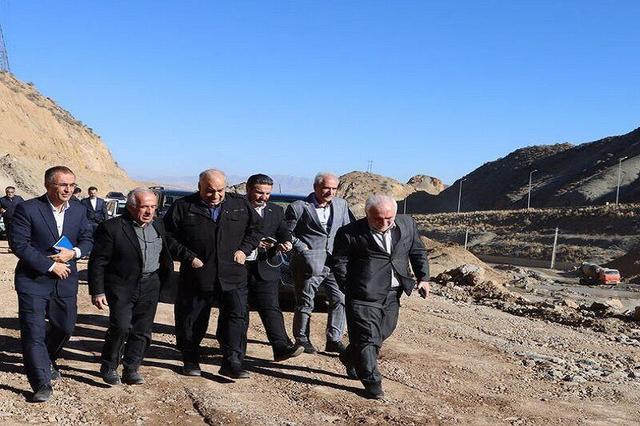 معاون وزیر راه: پروژه گردنه‌ گویجه‌بئل اهر از استانی به ملی تبدیل می‌شود