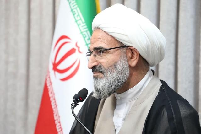 امام جمعه سمنان: تقویت امنیت فرهنگی از مسیر شبهه‌شناسی می‌گذرد