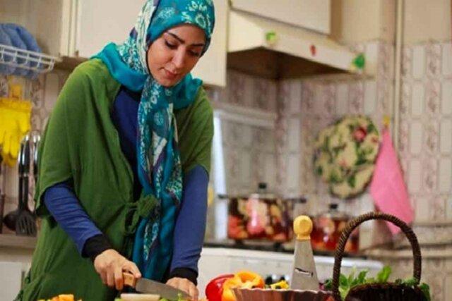 وقتی کار زنان خانه‌دار در اقتصاد دیده نمی‌شود