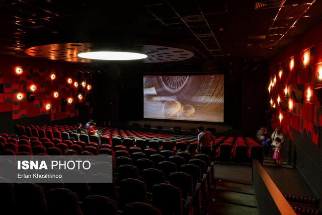 تعطیلی سینماها تا ساعت ۱۷ فردا