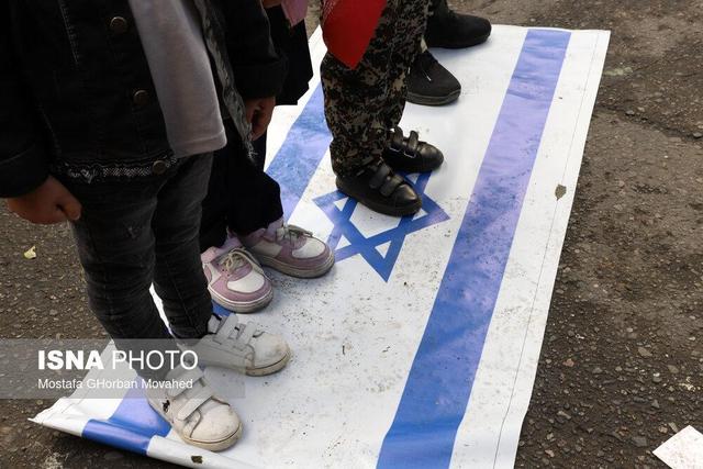 ۱۳ آبان؛ تریبونی برای پاسخ‌گویی قاطع به رجزخوانی‌ دشمن