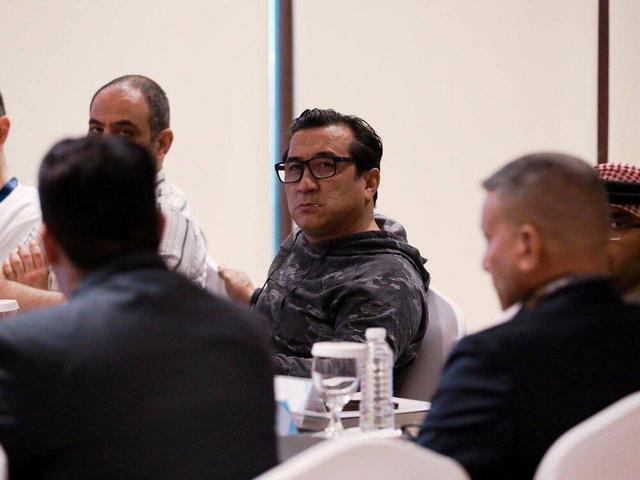 خداداد عزیزی: میزبانی بدون تماشاگر مقابل پرسپولیس عادلانه نیست/ چمن یادگار امام بد نبود!