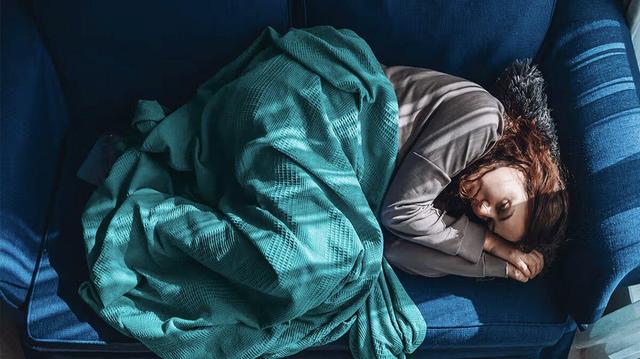 ۸ باور اشتباه درباره افسردگی که زندگی را سخت‌تر می‌کند