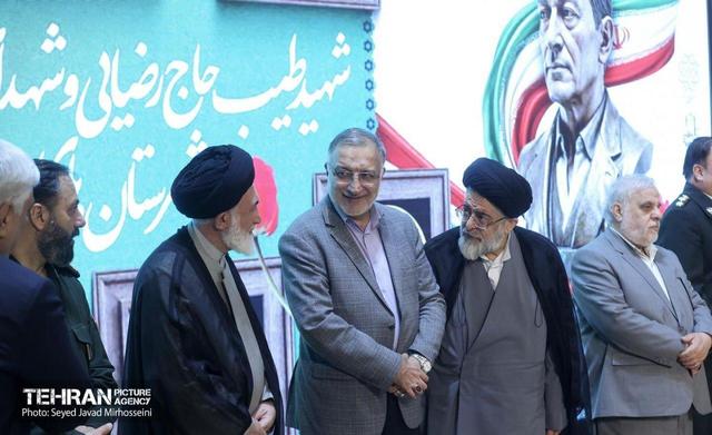 دورهمی خانواده شهدا در قبله تهران