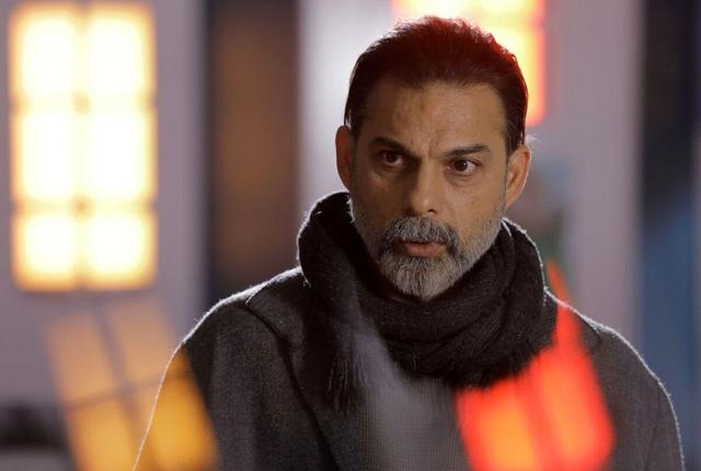 گریم متفاوت پیمان معادی در «بُن‌سای» + عکس