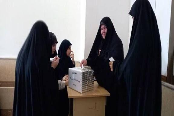 شورای طلاب، بازوی تصمیم‌ساز مدیران مدارس علمیه است