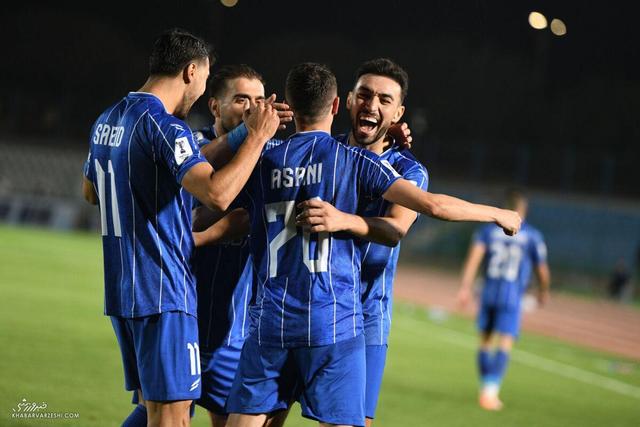 آسانی و حدادی بهترین خریدهای لیگ‌برتر هستند/ حق این استقلال چیزی جز قهرمانی نیست