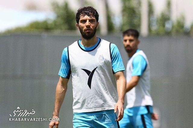 لازم نیست با استقلال پرواز کنی، می‌توانی به کشورت برگردی!