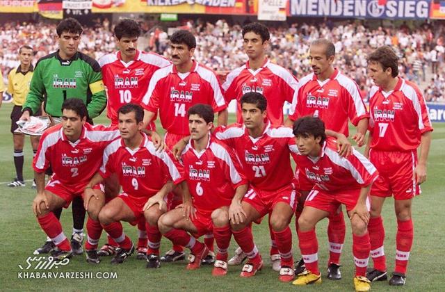 ویدیویی باورنکردنی از هوش مصنوعی؛ اسطوره های محبوب فوتبال ایران، جوانی‌شان را در آغوش می‌گیرند! +ویدیو