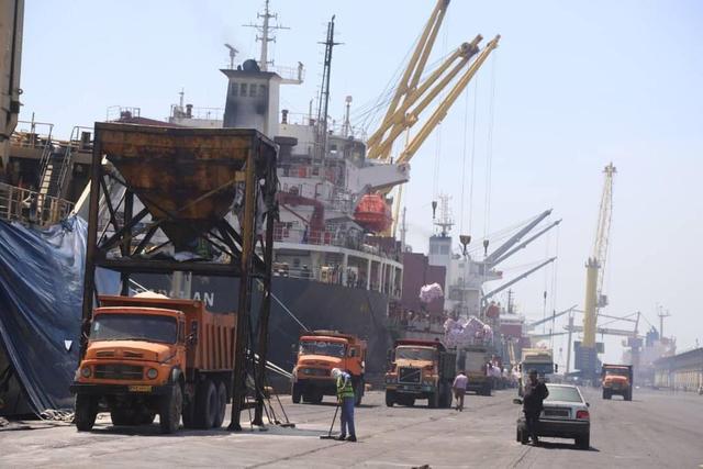 ترخیص شبانه‌روزی نهاده‌های دامی در گمرکات آذربایجان‌غربی