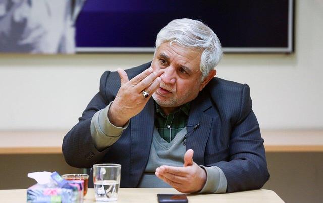 پاک آئین: نباید روابط با شرق و غرب را به دوقطبی تبدیل کرد