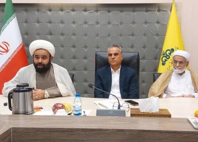 عاشوری: فعال‌سازی گمرک حق مردم سیراف است