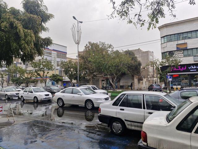 بارش باران پاییزی در مشهد