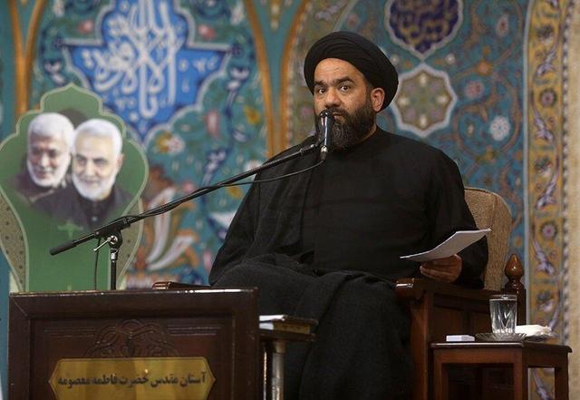 استقامت رمز عزت امت اسلامی است