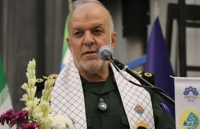تأکید فرمانده سپاه اصفهان بر نقش‌آفرینی نسل نوجوان در گام دوم انقلاب