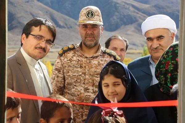 روستای «گیوران» قطور صاحب کتابخانه شد