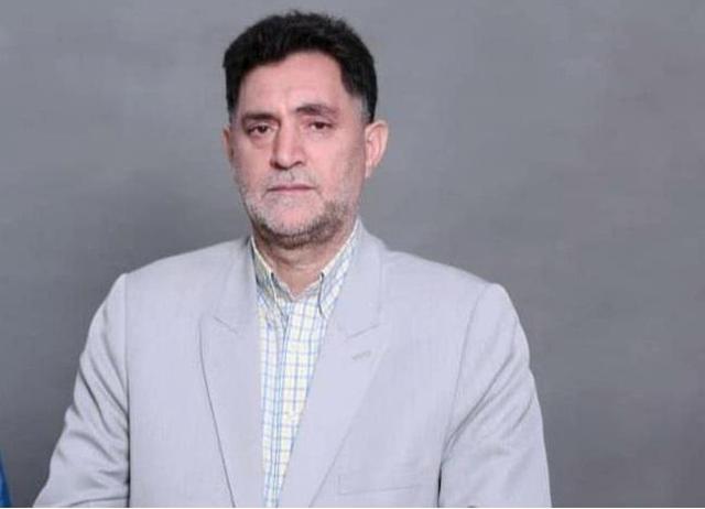 تجهیز کتابخانه‌ روستاهای قم با اهدای کتاب‌