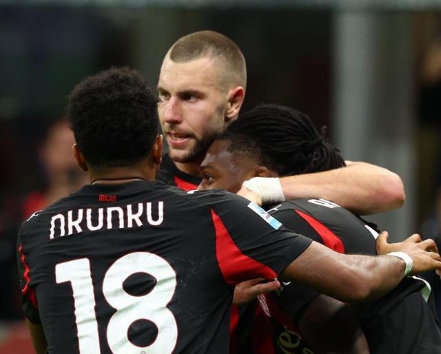 میلان برنده نبرد مدعیان سری‌آ؛ فرصت‌سوزی رم با دیبالا