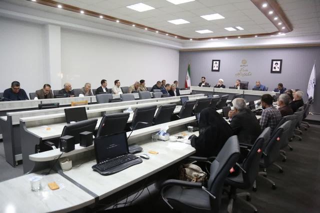 زنجان پیشگام در تحزب/ تاکید فعالان سیاسی بر اصلاح ساختارهای حزبی