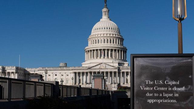 تداوم تعطیلی دولت ترامپ؛ زیان ۱۵ میلیارد دلاری اقتصاد آمریکا همزمان با جنگ دو حزبی